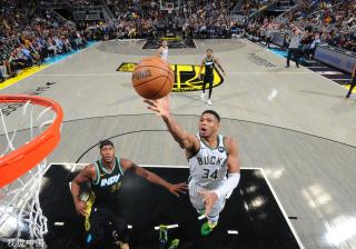 詹姆斯与安 詹姆斯与安