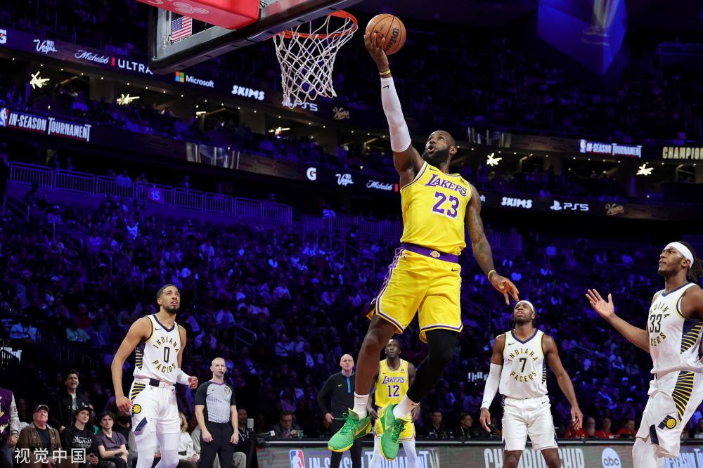 的冷静沉着 的冷静沉着