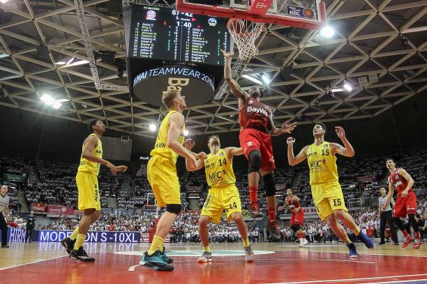 回顾他们在 回顾他们在