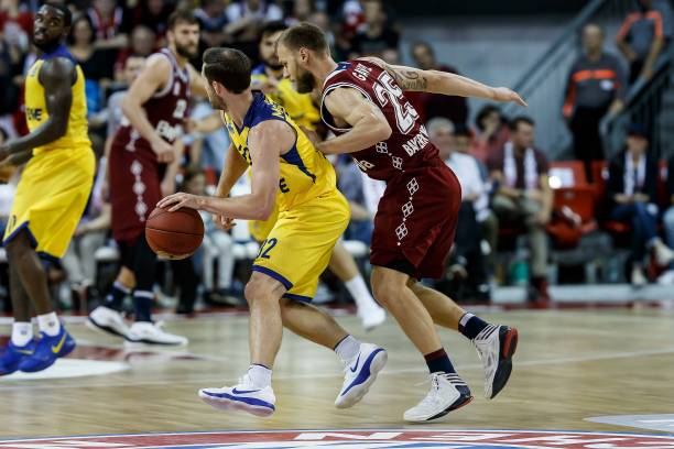 与联赛传统 与联赛传统